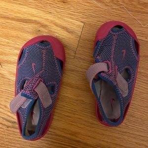 Toddler nike sunray sandals